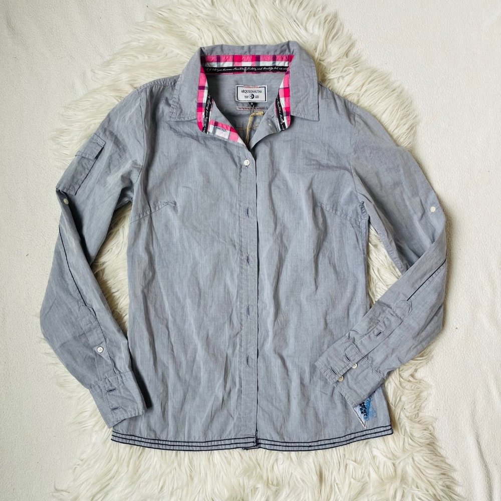 Arqueonautas Shirt Womens Small History Hunter Long Sleeve Button Down New Cotto